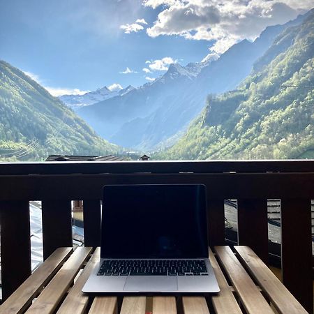 Finestra Sulle Alpi Orobie Apartamento Valbondione Exterior foto