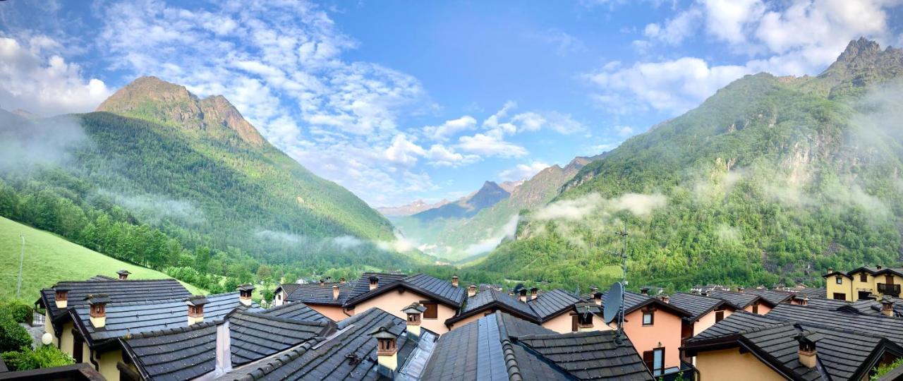 Finestra Sulle Alpi Orobie Apartamento Valbondione Exterior foto