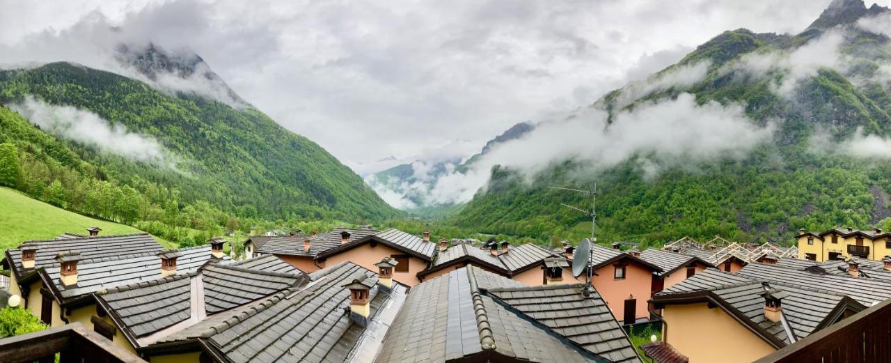 Finestra Sulle Alpi Orobie Apartamento Valbondione Exterior foto
